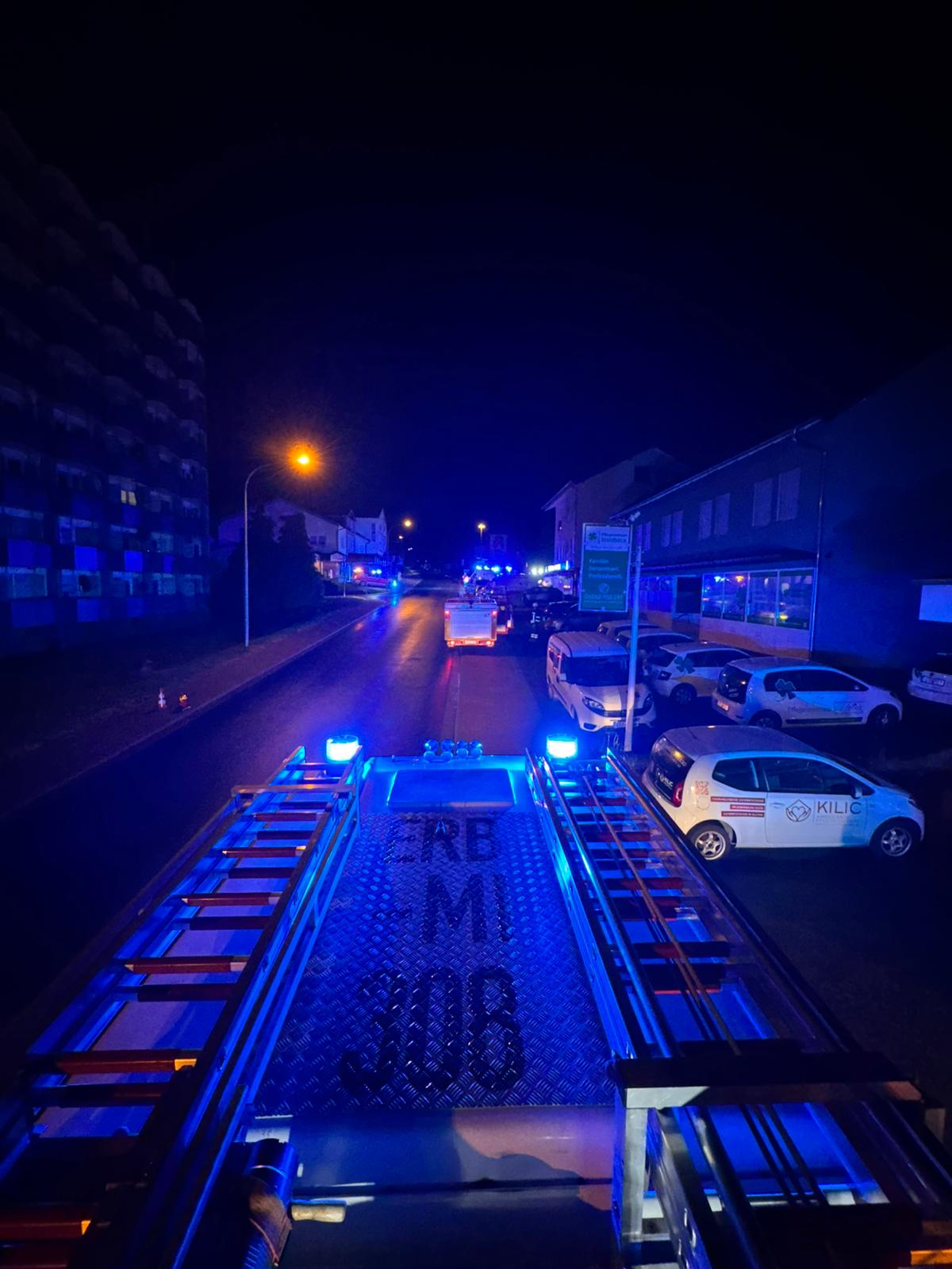 F2Y Brand im 8. Obergeschoß eines Mehrfamilienwohnhauses (05/2026)
